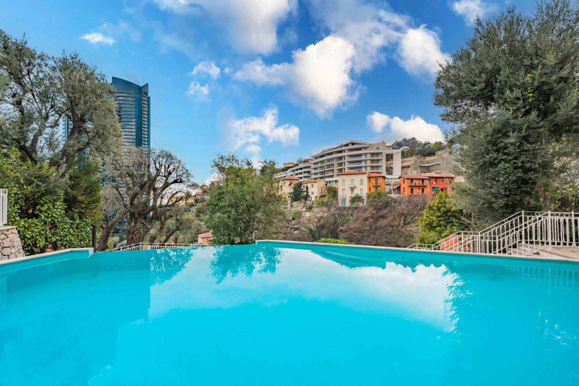 דירות בוסוליי 5mn Monaco - Vue mer - Parking - Piscine - BB מראה חיצוני תמונה